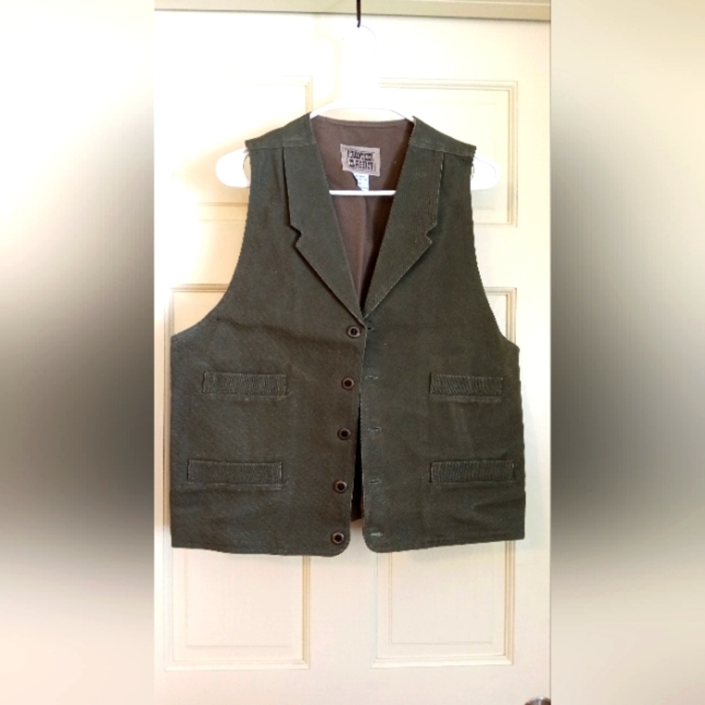 Frontier Classics Vest